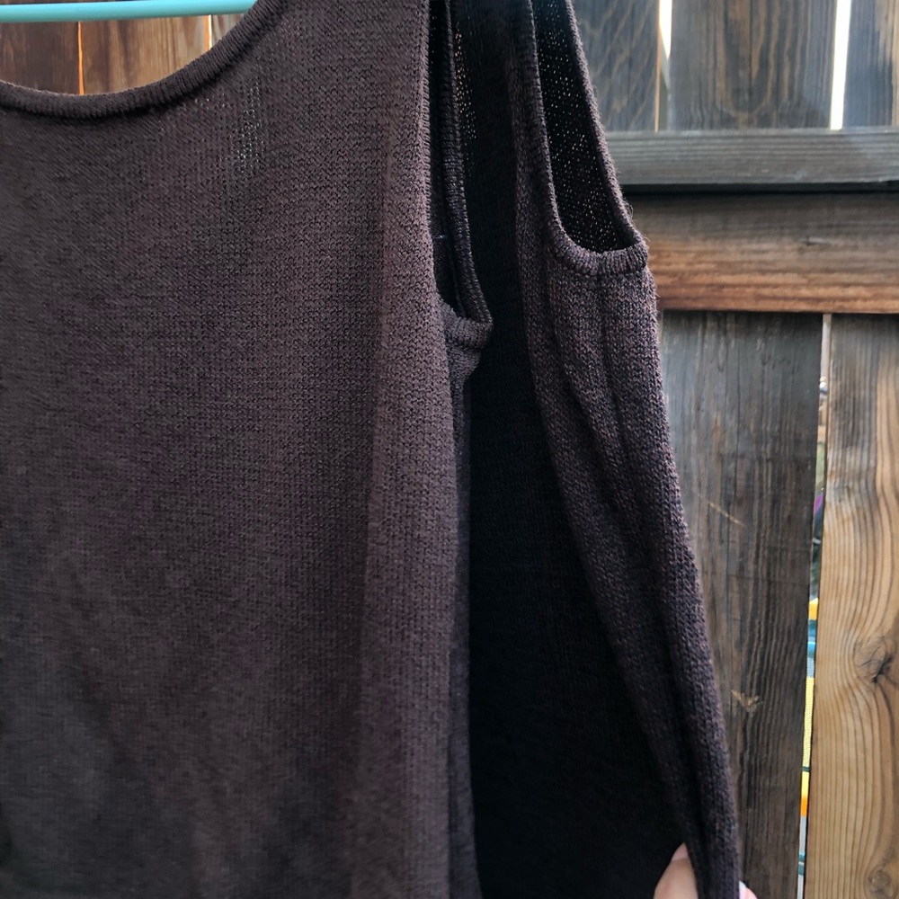 2 St. John tank tops size p - Picture 6 of 10